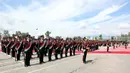 Suasana upacara wisuda pejuang perempuan Kurdi Peshmerga di akademi polisi di distrik Zakho, Irak, Rabu (30/3). Tentara perempuan Peshmerga adalah pasukan gagah berani yang siap maju di garis depan pertempuran dan paling ditakuti ISIS (REUTERS/Ari Jalal)