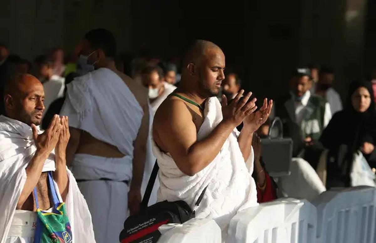 Hore, Jemaah Umrah Kini Bisa Masuk Arab Saudi dengan Visa Apapun