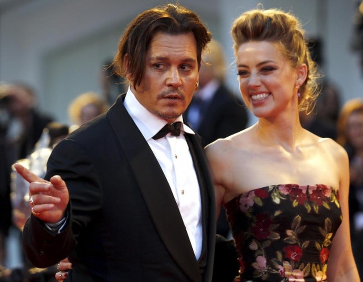 Kemesraan Johnny Depp dan Amber Hard hadiri Venice Film Festival