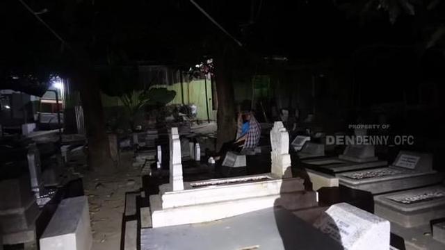 Pilih Bangun Rumah di Tengah Area Kuburan, Alasan Wanita Ini Tak Terduga