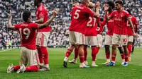 Manchester United Incar Murillo, Nottingham Forest Pasang Harga Selangit