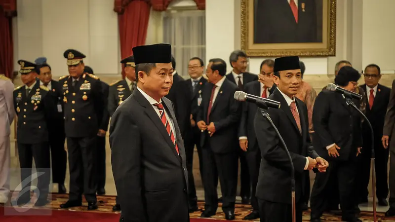 20161014-Jokowi Lantik Menteri dan Wakil Menteri ESDM-Jakarta 