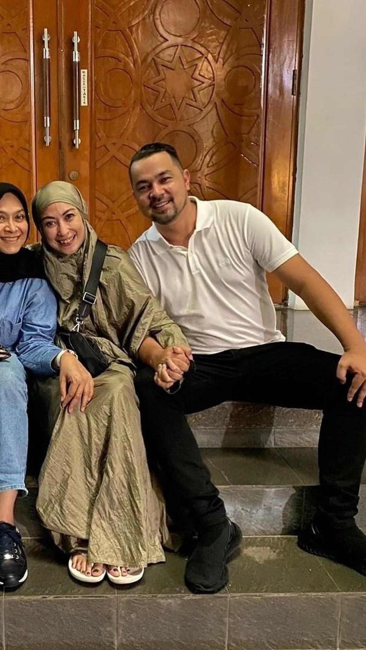"Bismillah berkah manfaat selamat hasil maksud dunia akhirat tuk kita semua Amin alfatihah," demikian dikutip dari keterangan unggahan.<br>