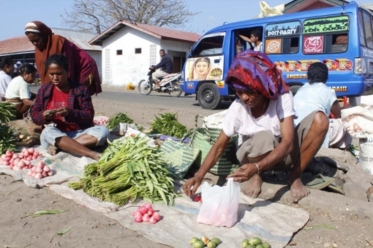 Kementerian Pariwisata rangkul Pemkab Alor bangun wisata bahari