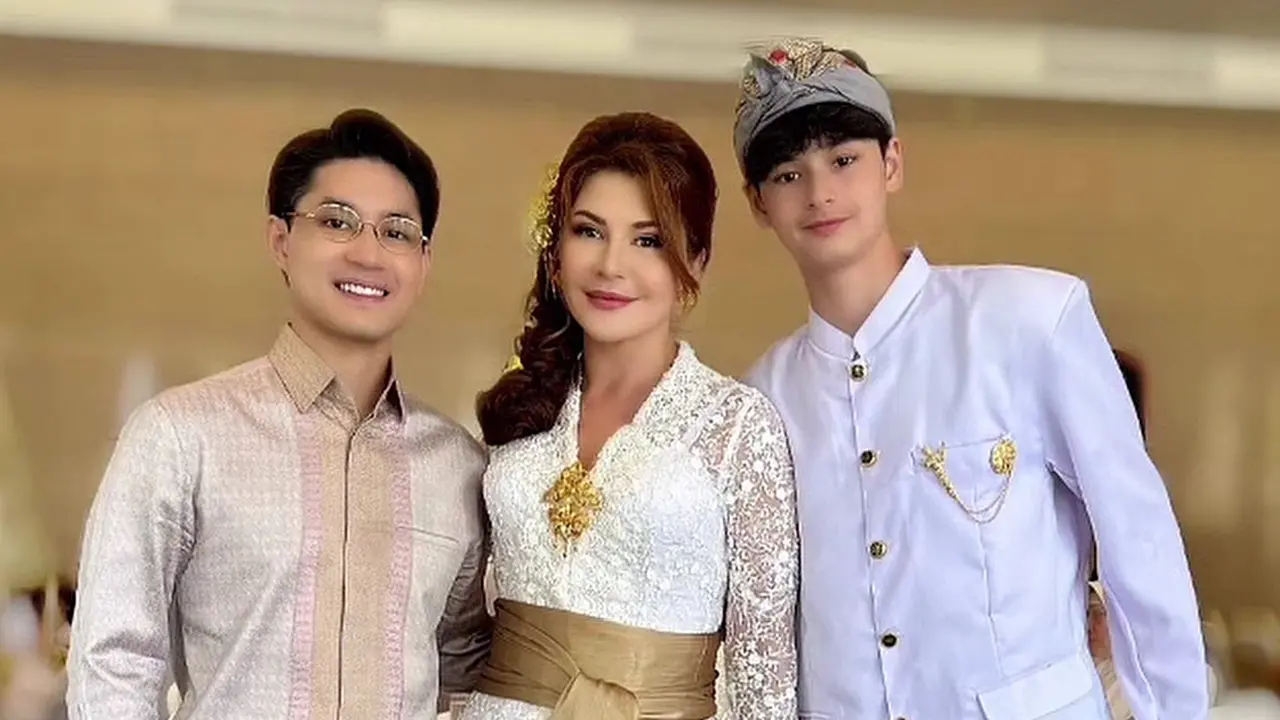 Tamara Bleszynski saat Hadir di Lamaran Putra Sulungnya, Teuku Rassya. [@tamarableszynskiofficial]