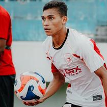 Alfin Faiz Kelilauw menjadi andalan Garudayaksa FC di sisi kiri pertahanan untuk Pegadaian Championship 2025/2026. (Dok. Garudayaksa)