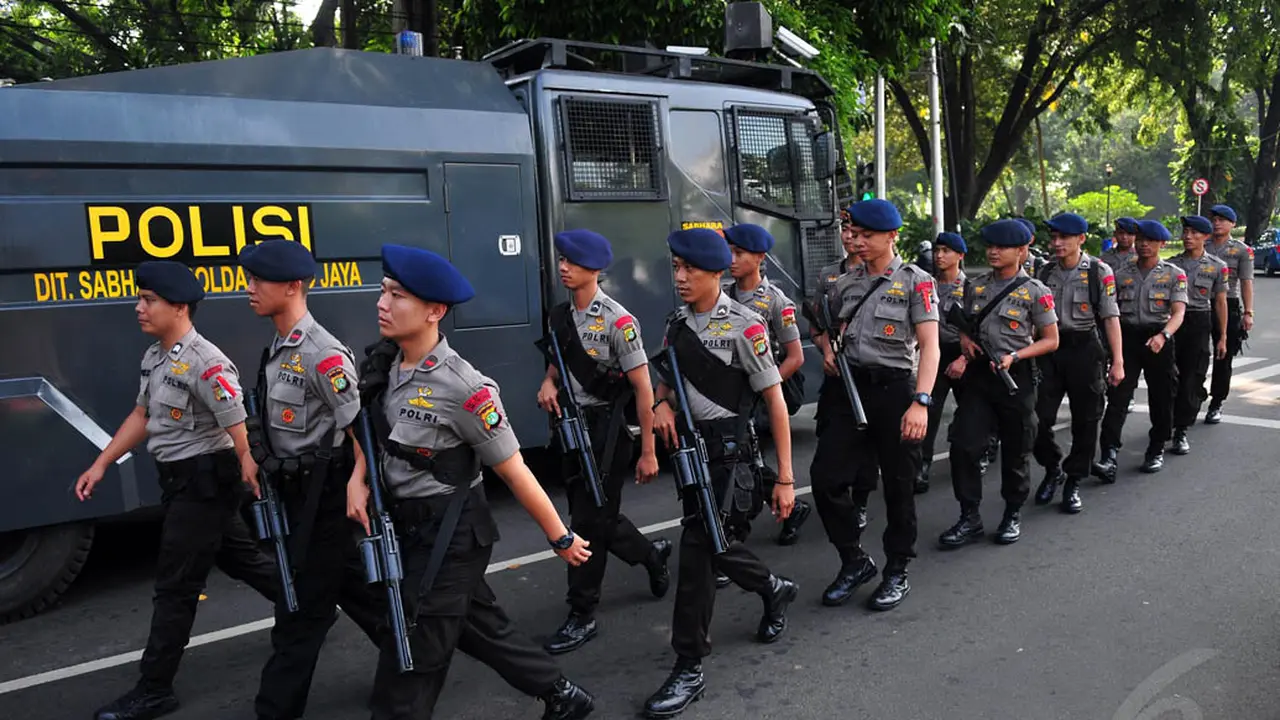 Jelang Pengumuman Presiden, KPU Dijaga 3.000 Polri 