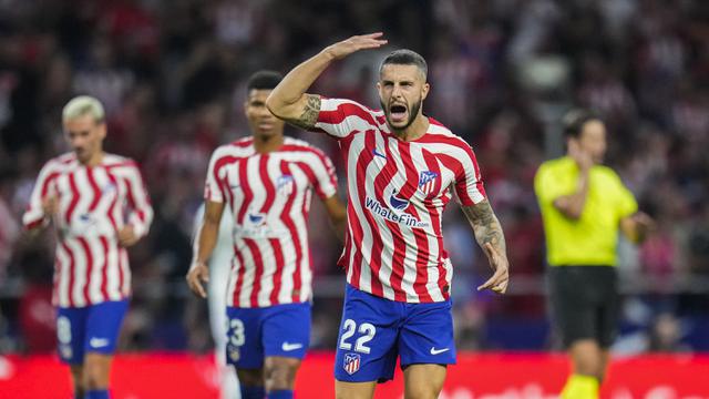 Foto: Barcelona Gagal Kudeta Puncak Klasemen Liga Spanyol usai Real Madrid Menangkan Derbi Ibu Kota