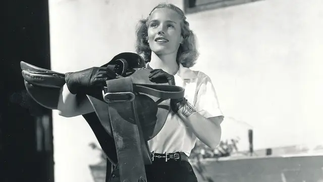Frances Farmer (wikimedia commons)