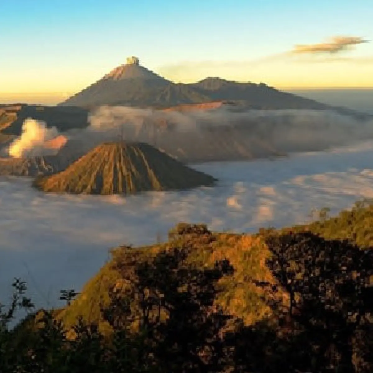 Wisata Gunung Bromo Paling Populer, Surganya Provinsi Jawa