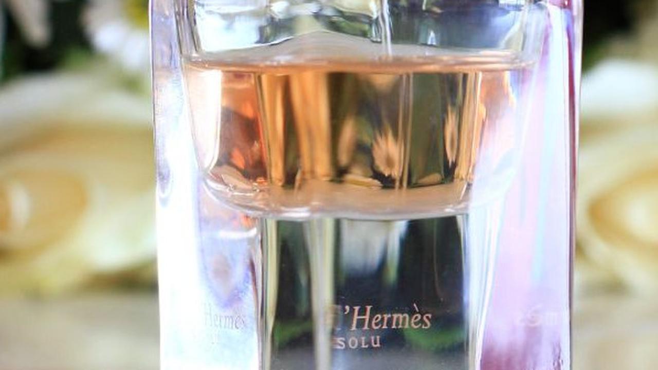 7.&nbsp;Simpan Parfum dengan Benar