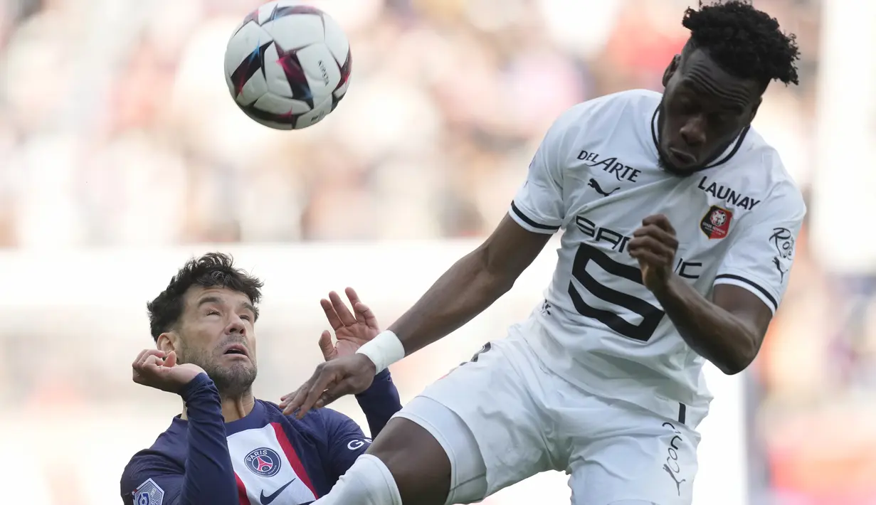 PSG secara mengejutkan dipaksa menyerah dengan skor 0-2 dari Rennes. (AP Photo/Christophe Ena)