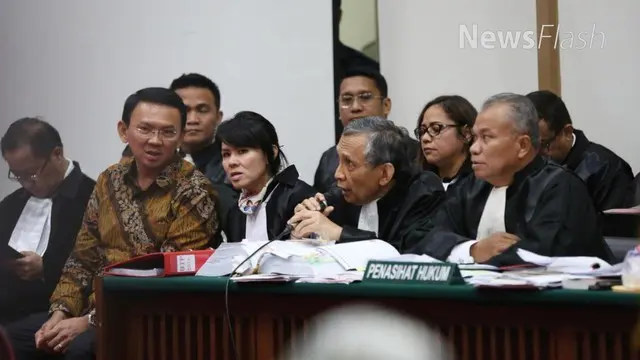 Sidang Ahok ke-15 yang digelar di Auditorium Kementerian Pertanian Jakarta Selatan mengagendakan pemeriksaan saksi. Ada tiga saksi meringankan yang akan dihadirkan oleh tim pengacara Ahok.