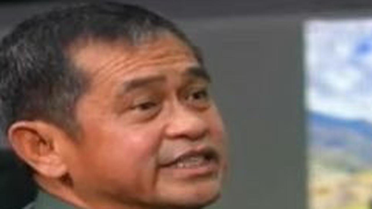 Bahkan, itu menjadi salah satu kenangan terindah baginya. Ia juga menegaskan bahwa keluarga menjadi pondasi dalam kehidupannya.