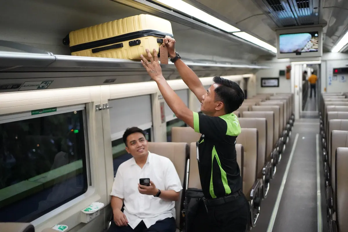 Aplikasi e-Porter Kini Bisa Diakses di 14 Stasiun Kereta, Porter dan Penumpang Bisa Sama-sama Untung