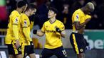 Pemain Wolverhampton, Hwang Hee-chan (kedua kanan) melakukan selebrasi setelah mencetak gol kemenangan timnya ke gawang Burnley pada laga pekan ke-15 Liga Inggris 2023/2024 yang berlangsung di Molineux Stadium, Wolverhampton, Inggris, Rabu (06/12/2023) dini hari WIB. (AP Photo)