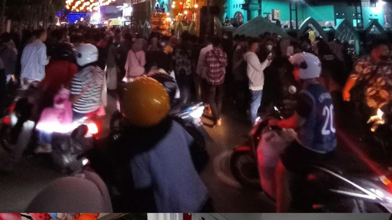 7.	Pasar Lama Tangerang