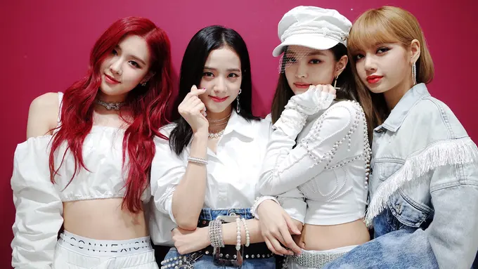 [Bintang] Comeback, BLACKPINK Lanjutkan Promosi Lagu Forever Young