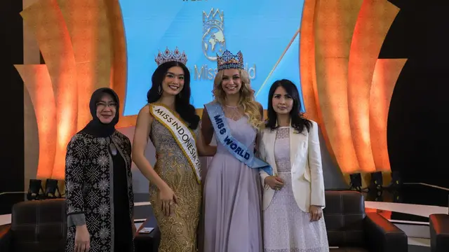 Press Conference Welcoming Miss World