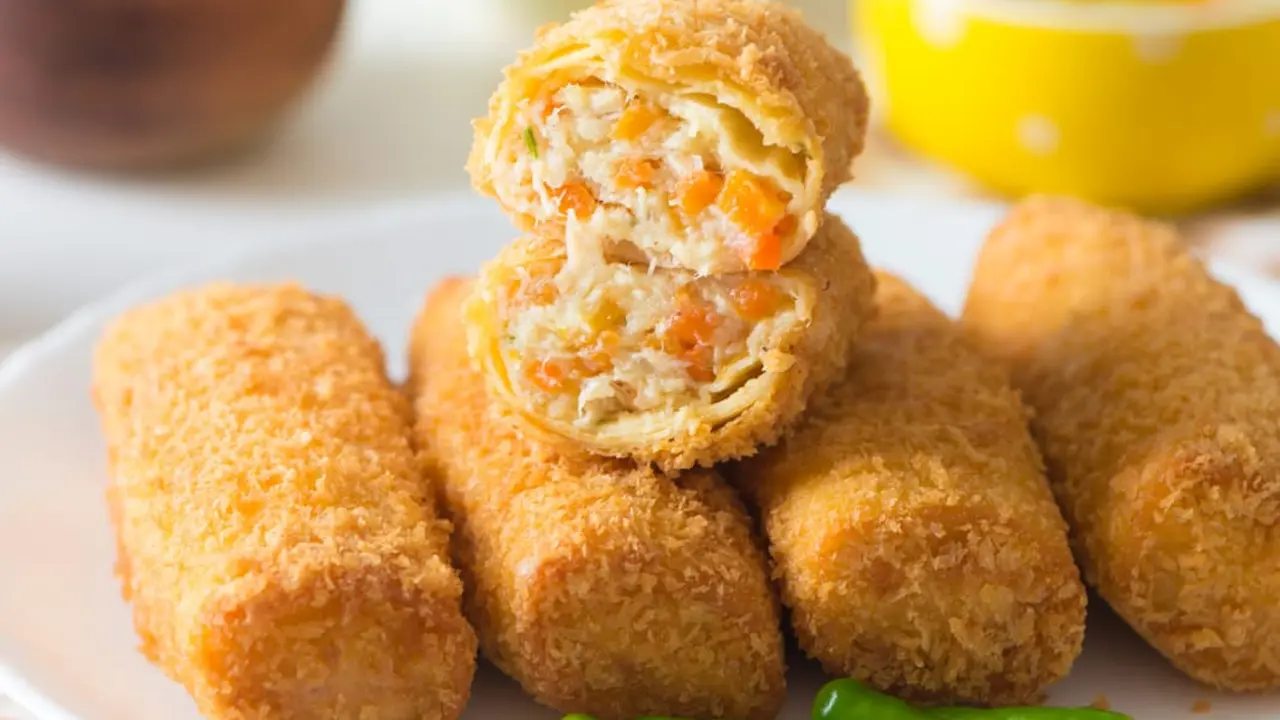 Sedapnya Nagih! Cicipi Aneka Varian risoles moi Lengkap dengan Saus Andalan