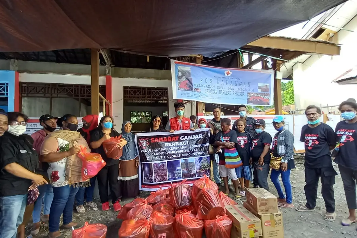 Bantuan untuk korban kebakaran Kompleks Borobudur Papua Barat