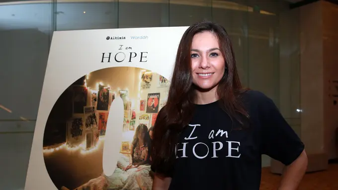 [Bintang] Wulan Guritno