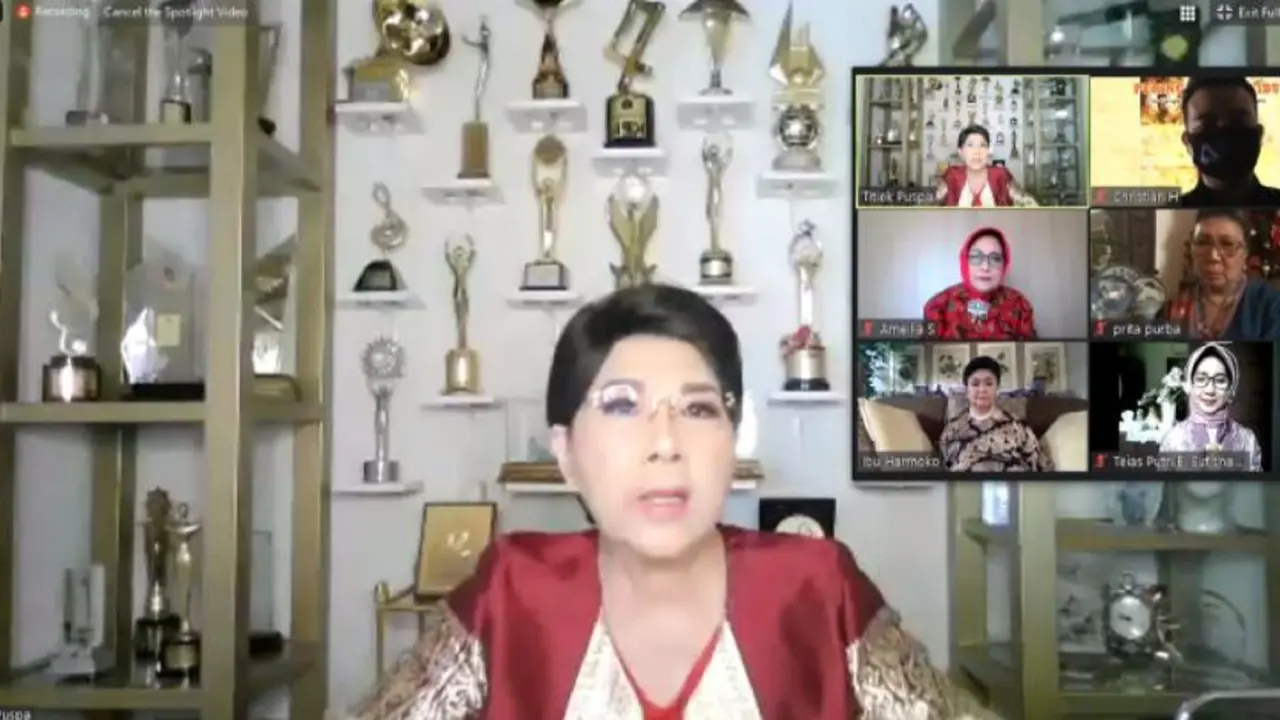 Titiek Puspa
