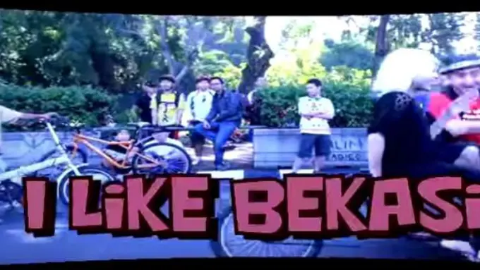 Bule-bule Ungkapkan Perasaannya Ingin Banget Tinggal di Bekasi!