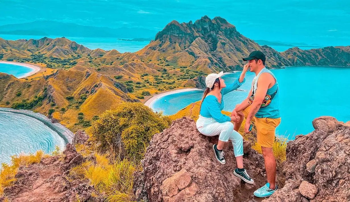 Via Vallen dan Chevra (Instagram/chevra_yo88)