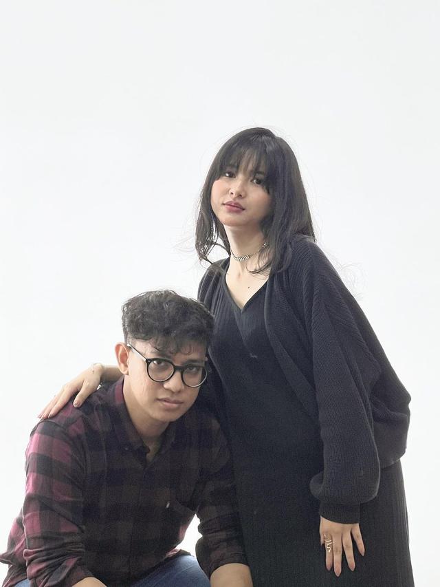 Sembunyikan Kabar Hamil, Ini 6 Momen Tasyakuran 4 Bulan Kehamilan Adinda Azani