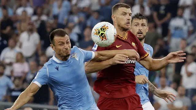 Lazio dan Roma Berbagi Angka di Olimpico