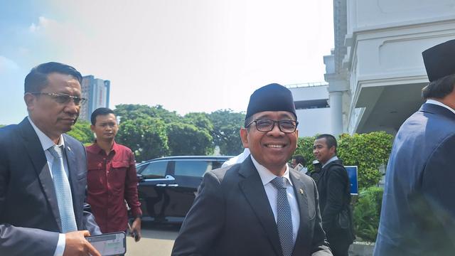 Menteri Koordinator Bidang Pembangunan Manusia dan Kebudayaan (PMK), Pratikno.