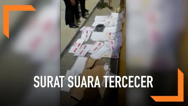 Warga Riau menemukan banyak surat suara tercecer di kolong jembatan di provinsi Riau, ternyata surat suara tersebut untuk dapil di Sumatera Barat.