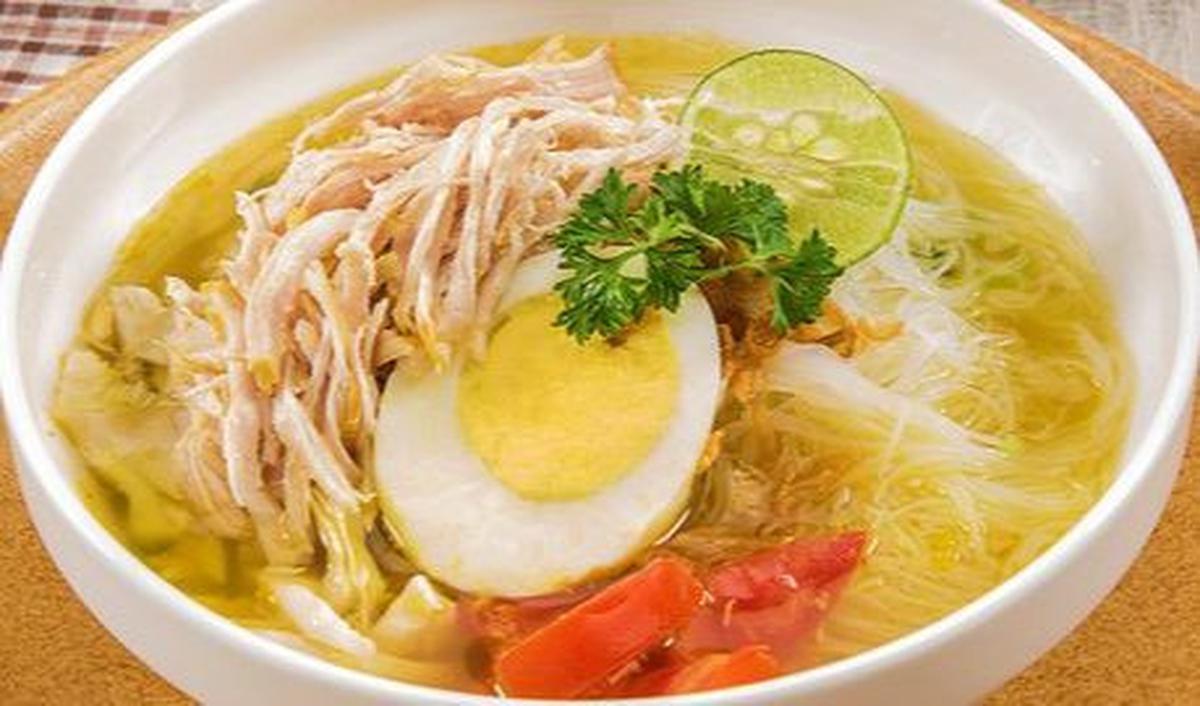 1. Soto Ayam