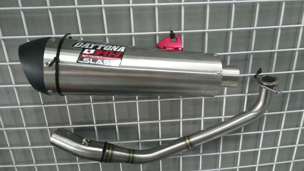 Knalpot Yamaha Aerox Daytona Slash 