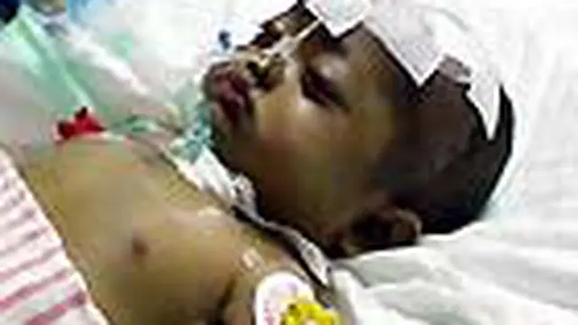 Kondisi Slamet Hadi Shahputra, bocah yang menjalani operasi cangkok hati. belum juga membaik. Infeksi di paru-paru dan saluran pernafasan Slamet kian meluas.