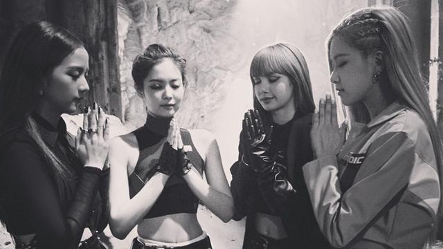 BLACKPINK Merayakan Anniversary Ke-3