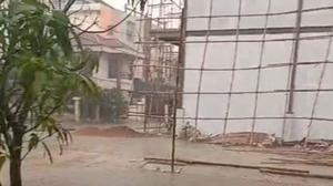 Tangis Langit di Tengah Kabut Asap Pontianak