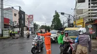 Dilanda Banjir, Akses Jalan Raya HOS Cokroaminoto Ciledug Kota Tangerang Ditutup Sementara