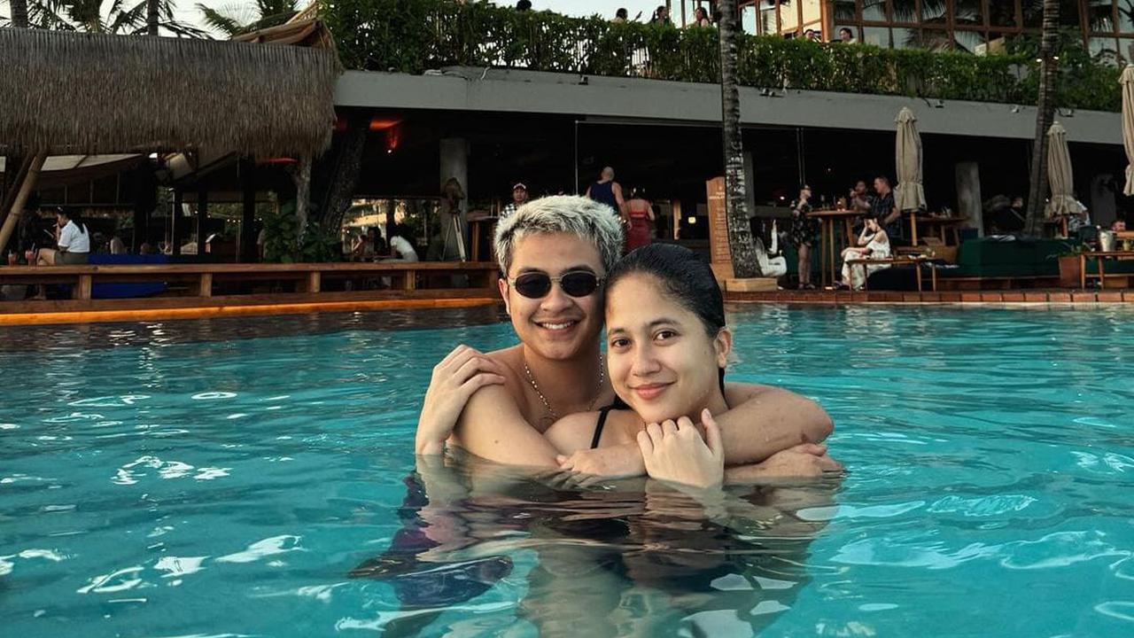 Gaya Pacaran Bastian Steel dan Sitha Marino yang Viral dan Jadi Sorotan
