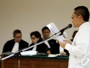 Mantan Ketua Umum Partai Demokrat, Anas Urbaningrum saat sidang lanjutan di Pengadilan Tipikor, Jakarta, Jumat (6/6/2014) (Liputan6.com/Johan Tallo)
