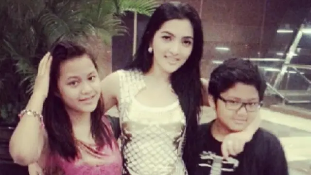 Potret Lawas Aurel dan Azriel Hermansyah