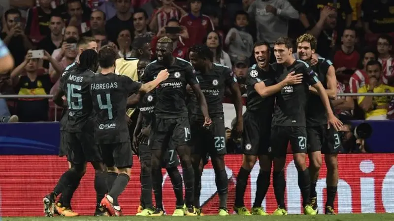 Para pemain Chelsea rayakan kemenangan 2-1 atas Atletico Madrid