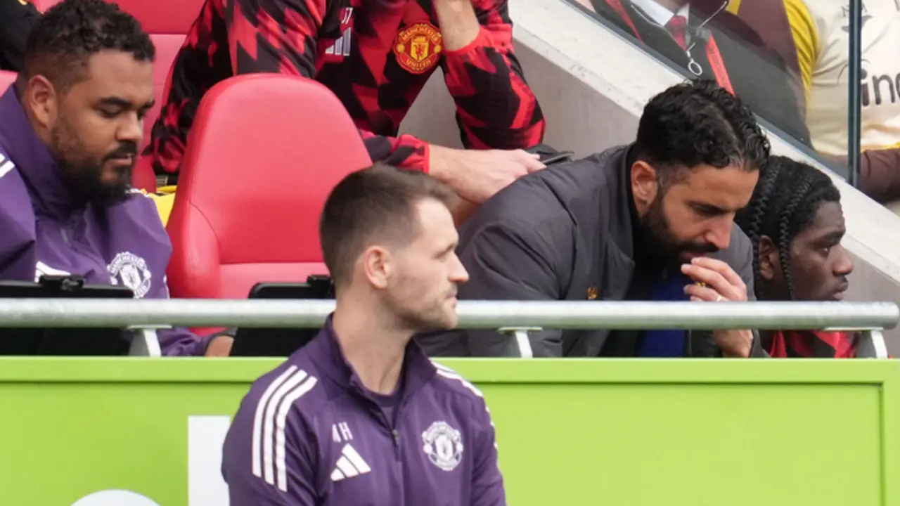 Foto: Wajah Kusut Skuad Setan Merah Setelah Dipermalukan Brentford di Liga Inggris