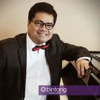 Banyak prestasi yang telah diraih pria kelahiran 10 Juni 1968 ini. Diantaranya, menjadi satu-satunya musisi Indonesia yang namanya tercatat dalam The International Who's Who in Music book. (Bambang E. Ros/Bintang.com)