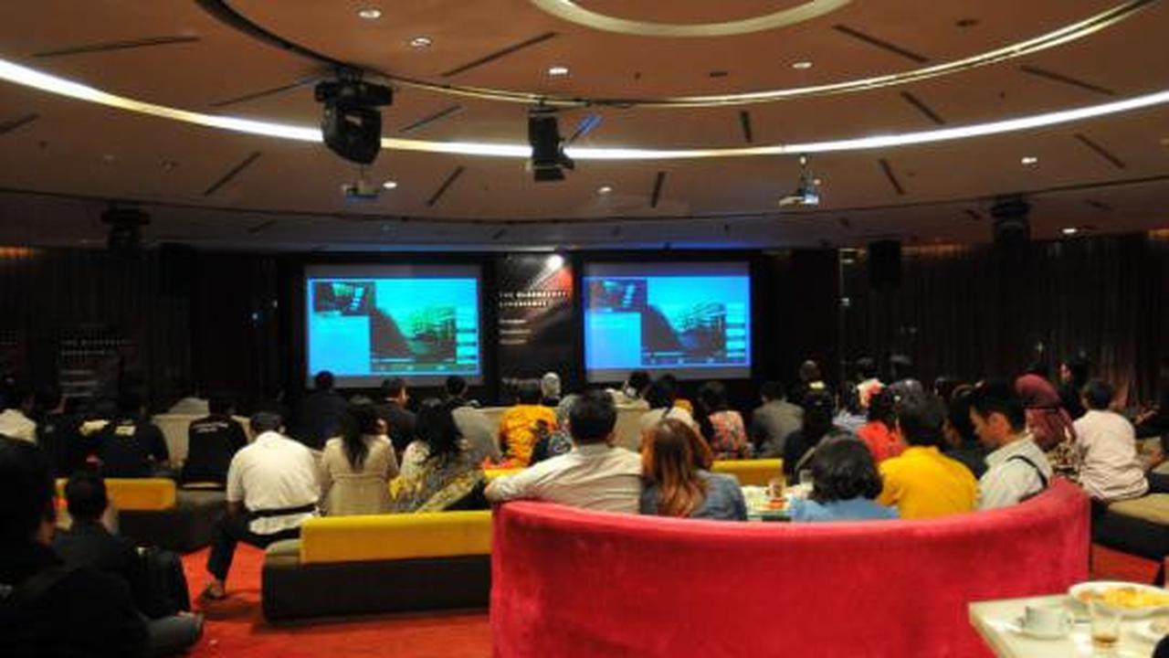 Suasana live webcast peluncuran BlackBerry 10 di Jakarta