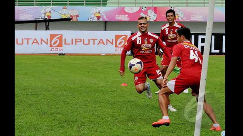 Jelang Laga Lawan Persebaya, Arema Cronus Jajal Stadion Jakabaring