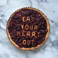 7 kue ini diperuntukkan untuk kamu yang tengah patah hati