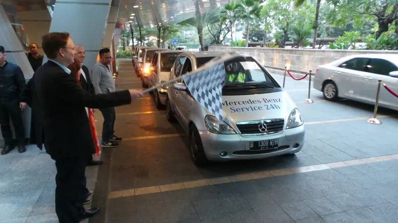 Mercedes-Benz Siagakan 9 Posko Layanan di Jalur Mudik