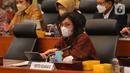 Menteri Keuangan Sri Mulyani saat mengikuti rapat kerja Badan Anggaran DPR RI di Kompleks Parlemen, Senayan, Jakarta, Selasa (31/5/2022). Rapat tersebut beragenda keterangan pemerintah atas KEM PPKF RAPBN 2023 dan RKP Tahun 2023 serta Proyeksi Ekonomi Tahun 2023. (Liputan6.com/Angga Yuniar)
